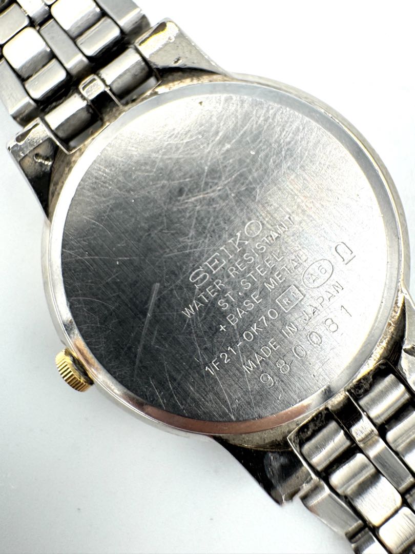 Seiko Lucent 1F21-0K70 Analog Quartz Women