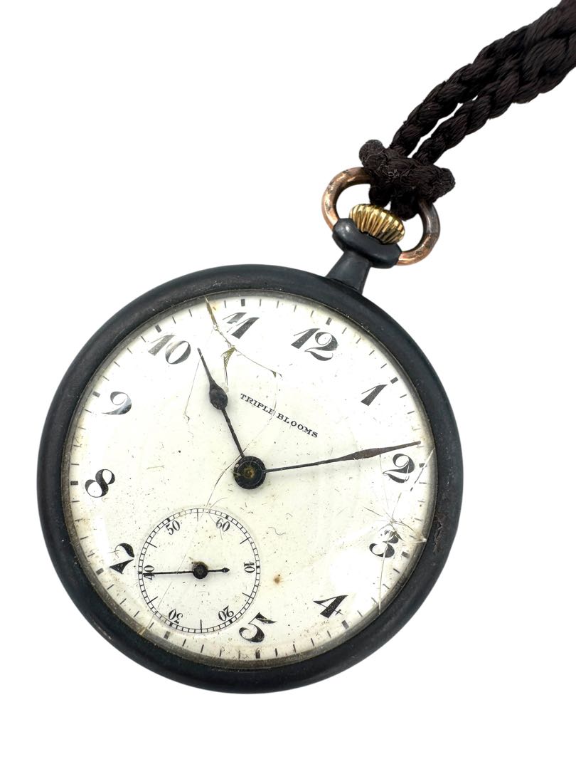 TRIPLE BLOOMS Mechanical Pocket Watch Manual Winding