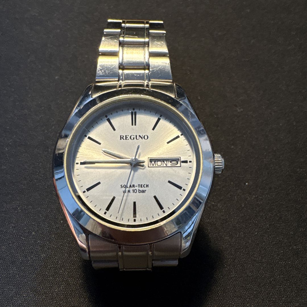 Citizen Regno J800-S106591 Analog Solar Men