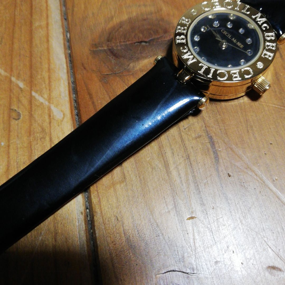 Cecil Mcbee Analog Quartz Women
