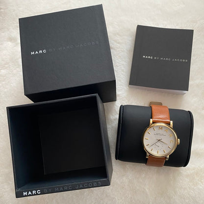 Analog Quartz Women