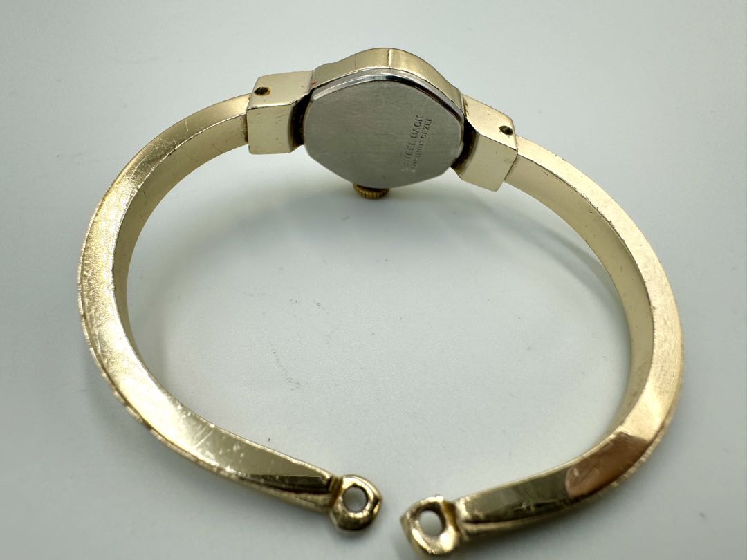 TIMEX Manual Winding Watch NOT WORKING FOR PARTS