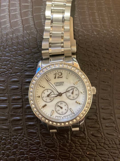 Citizen Analog Quartz Men
