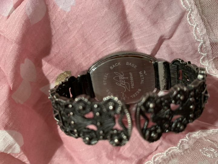 Angel Heart Analog Quartz Women