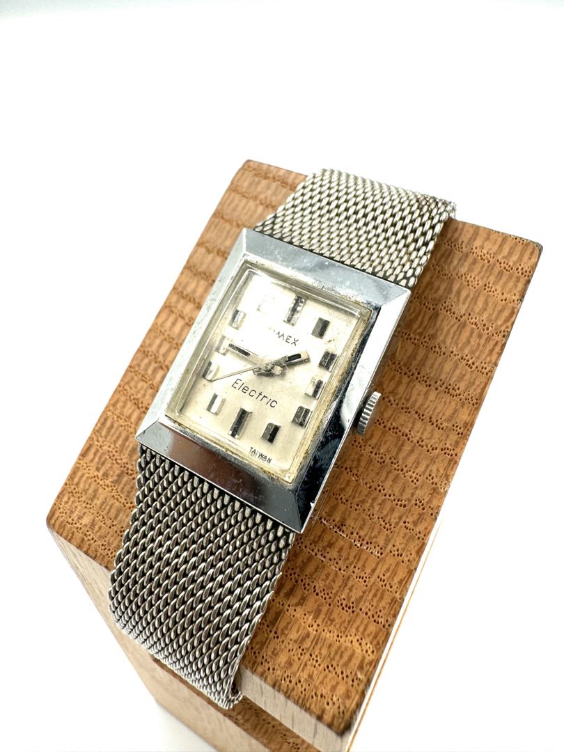 Timex Electric Ladies Digital Quartz Women Vintage Petite Watch Missing Back Cover 18Mm Jdm Junk