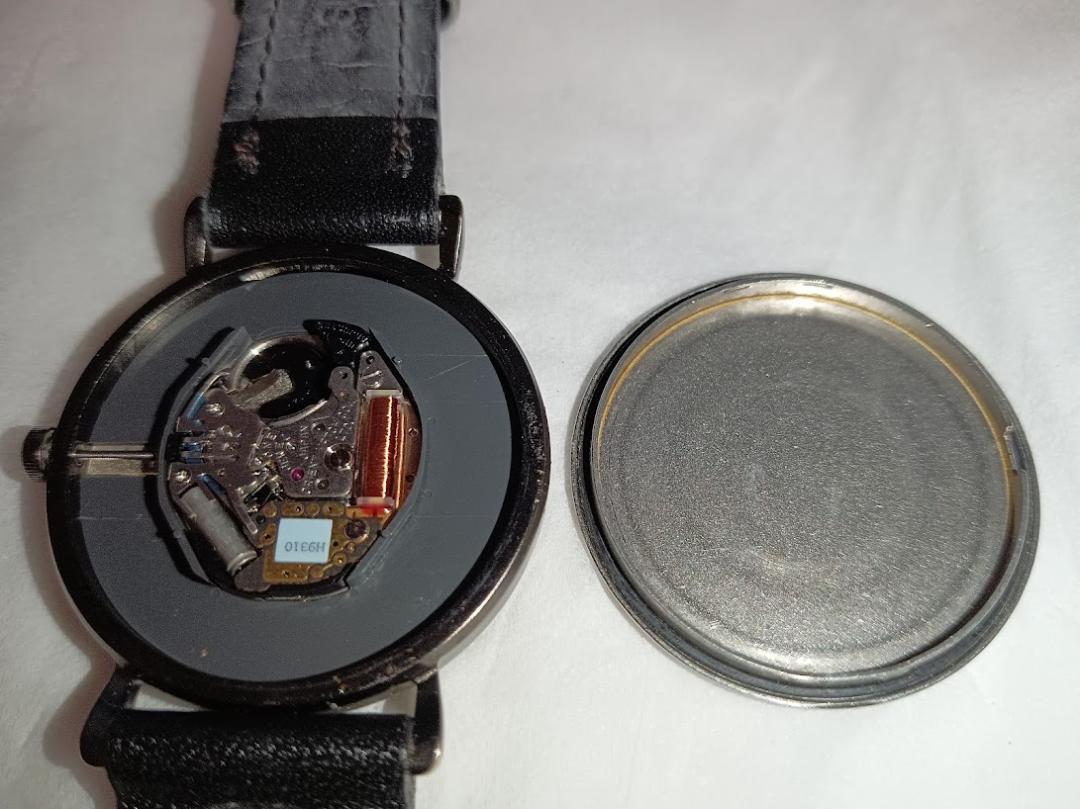 Sentimental Analog Quartz Men