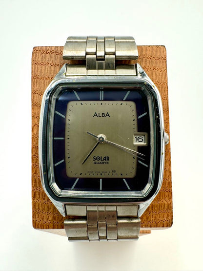 Seiko Alba V102-5010 Analog Quartz Men Solar