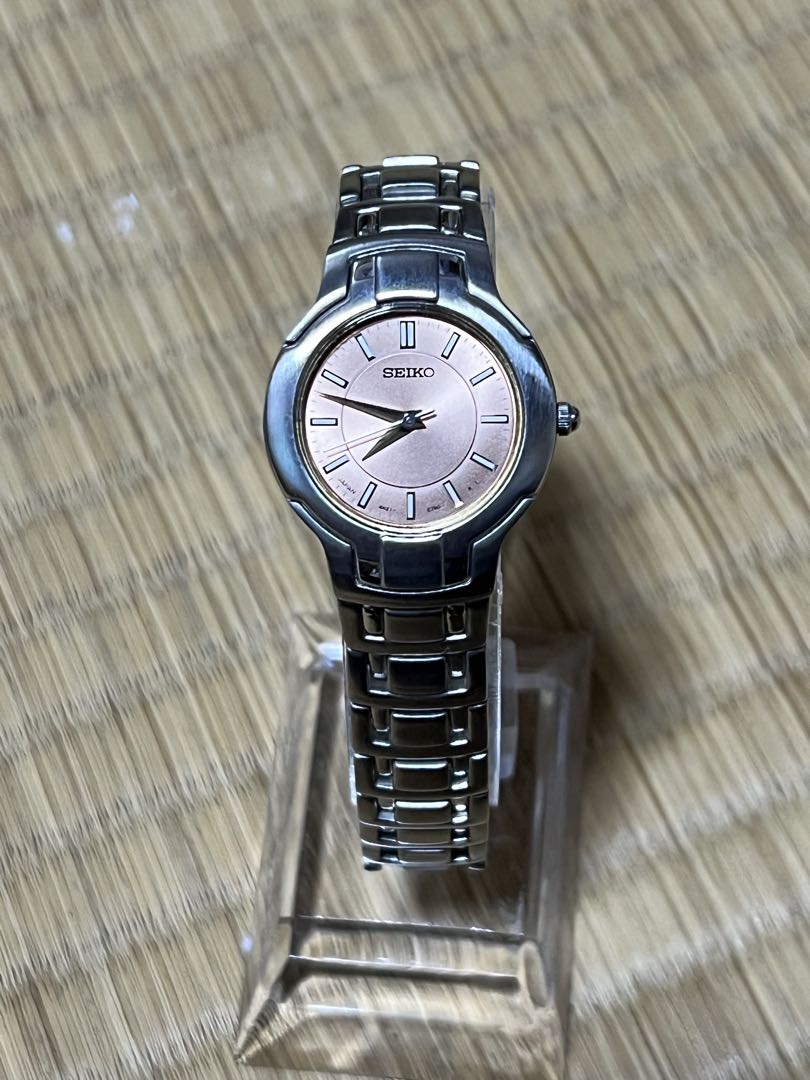 Seiko Analog Quartz Women Pink Dial Watch