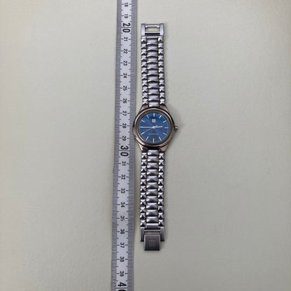 Givenchy Analog Quartz Women