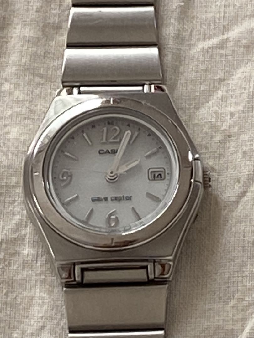 Casio Wave Ceptor LWQ-10DJ-7A Analog Quartz Women