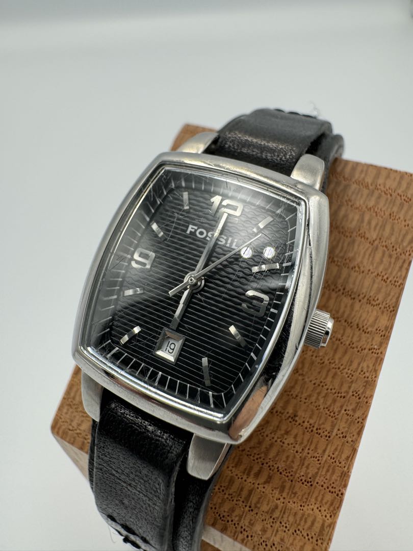 Fossil Analog Quartz Men Leather Strap Watch Black