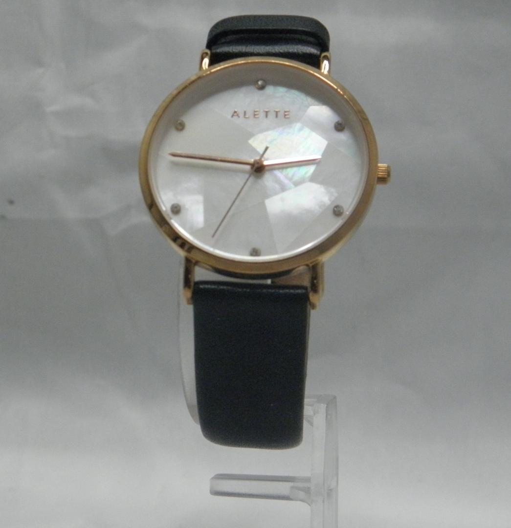 Alette Blanc Analog Quartz Men