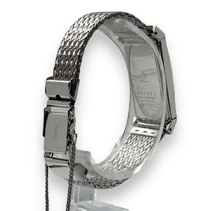 Ysl/yves Saint Laurent Analog Quartz Women Women Yves Saint Laurent Ysl Watch Rectangular Case Excellent Condition