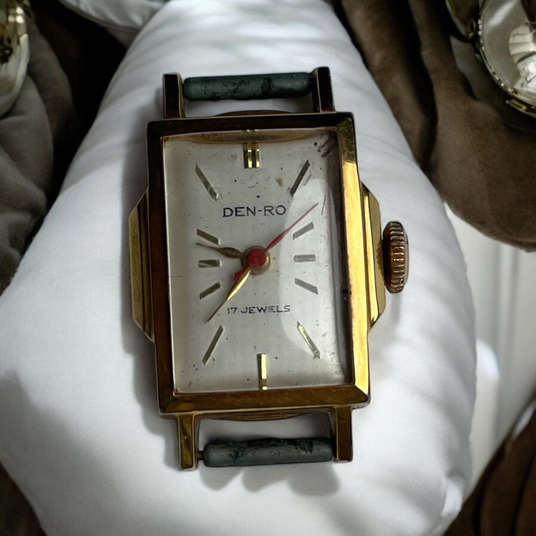 It-Ro Analog Mechanical (Manual) Women Den-Ro Vintage Manual Winding Watch