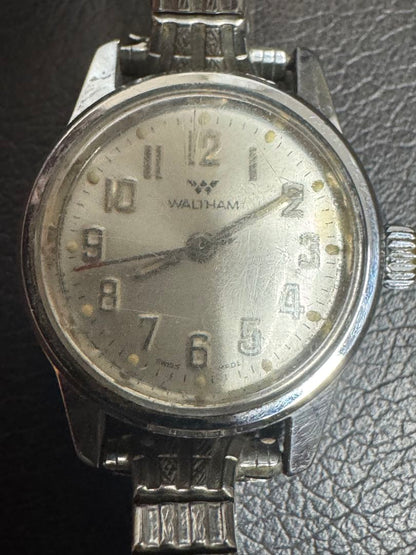 Waltham Analog Mechanical (Manual) Women Women Manual Winding Watch Silver Dial For Parts