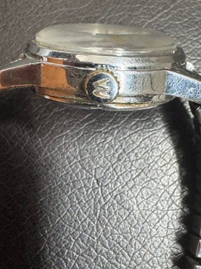 Waltham Analog Mechanical (Manual) Women Women Manual Winding Watch Silver Dial For Parts
