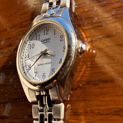 Casio LTP LTP-1129 Analog Quartz Women -1129