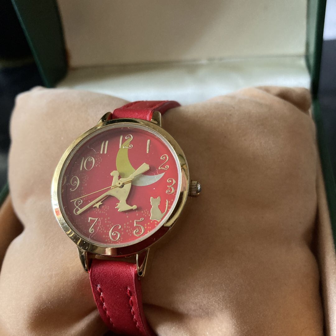 Yut-miu Analog Quartz Women Women