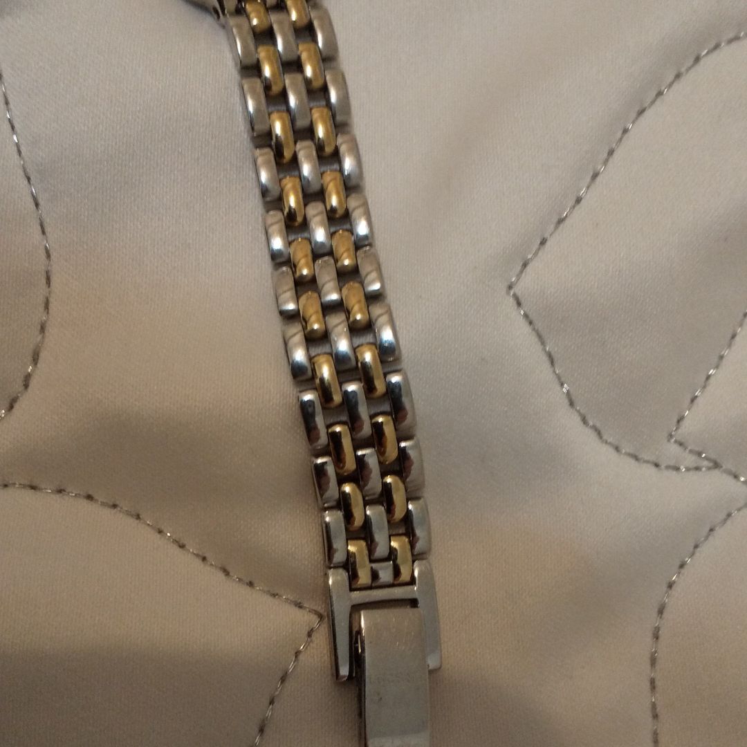 Seiko Analog Quartz Women