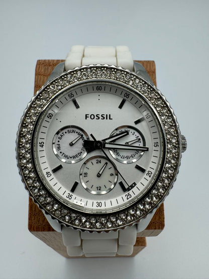 Guess Analog Quartz Women Watch For Parts