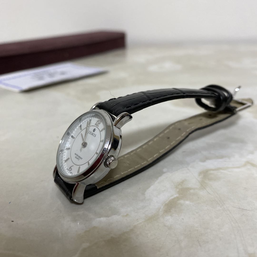 Analog Quartz Women