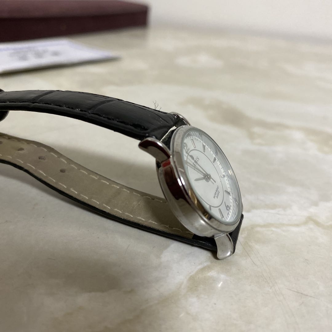 Analog Quartz Women