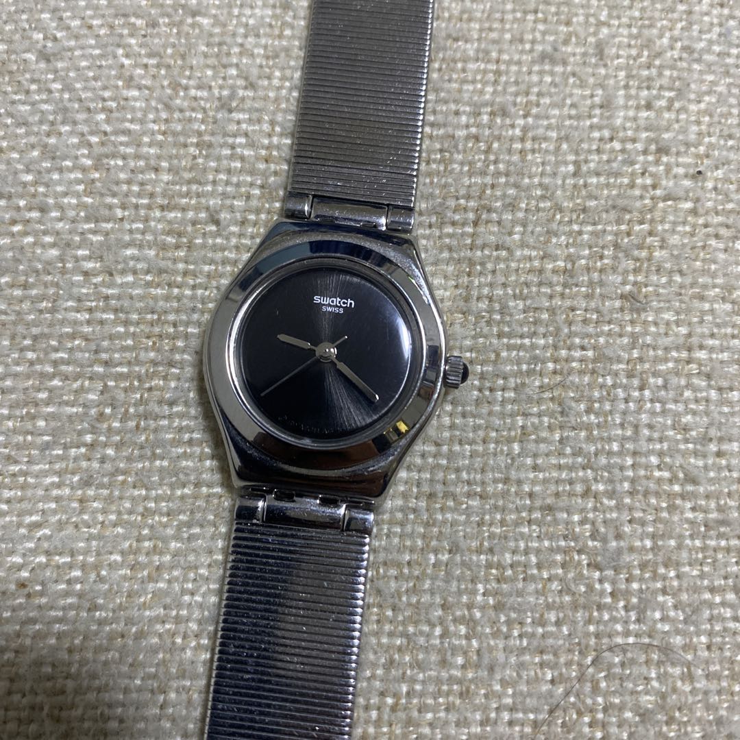 Swatch Analog Quartz Women