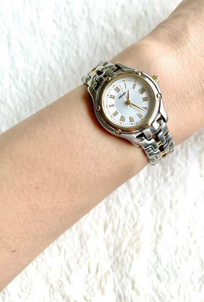 Seiko Analog Quartz Women