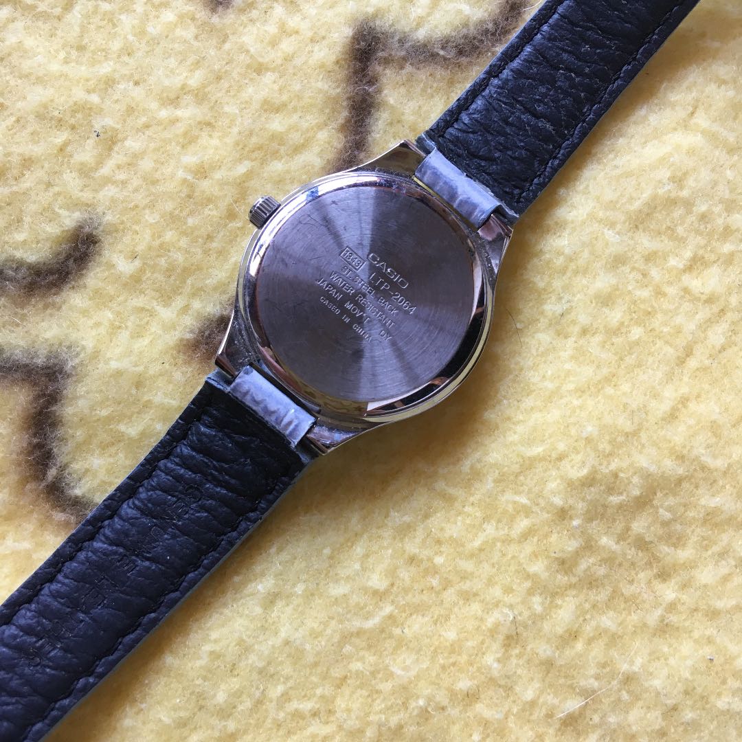 Casio LTP-2064 Analog Quartz Women
