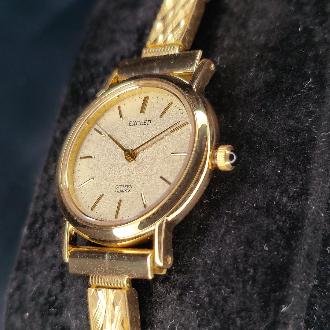 Citizen Exceed Analog Quartz Women