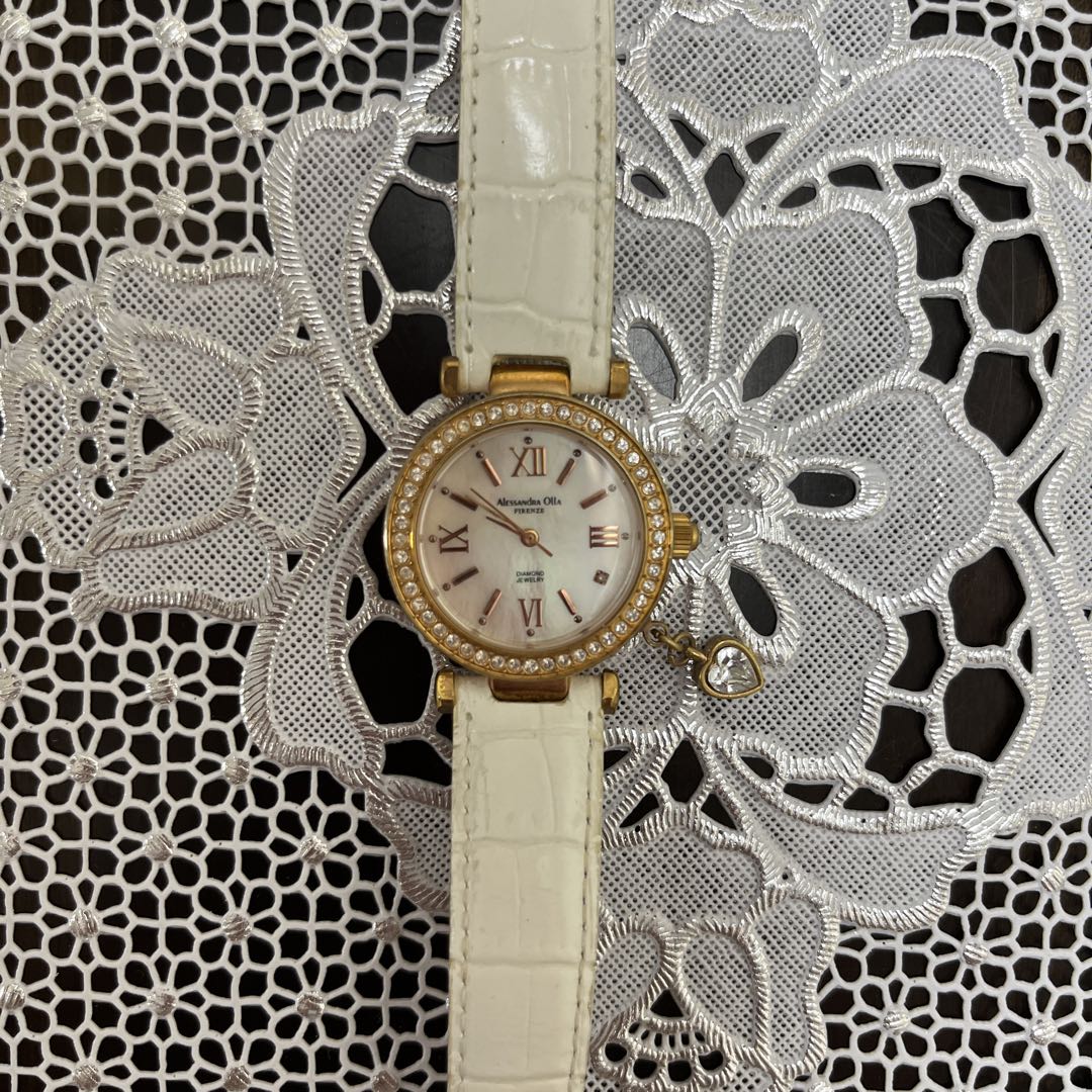 Alessandra Olla Analog Quartz Women