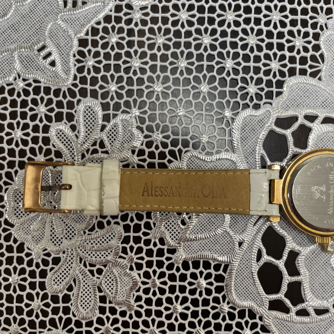 Alessandra Olla Analog Quartz Women