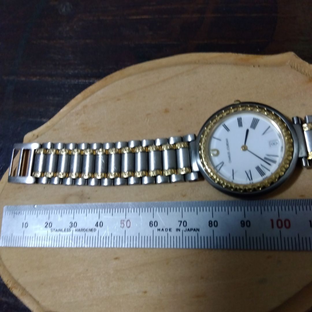 Charles Jordan Analog Quartz Women