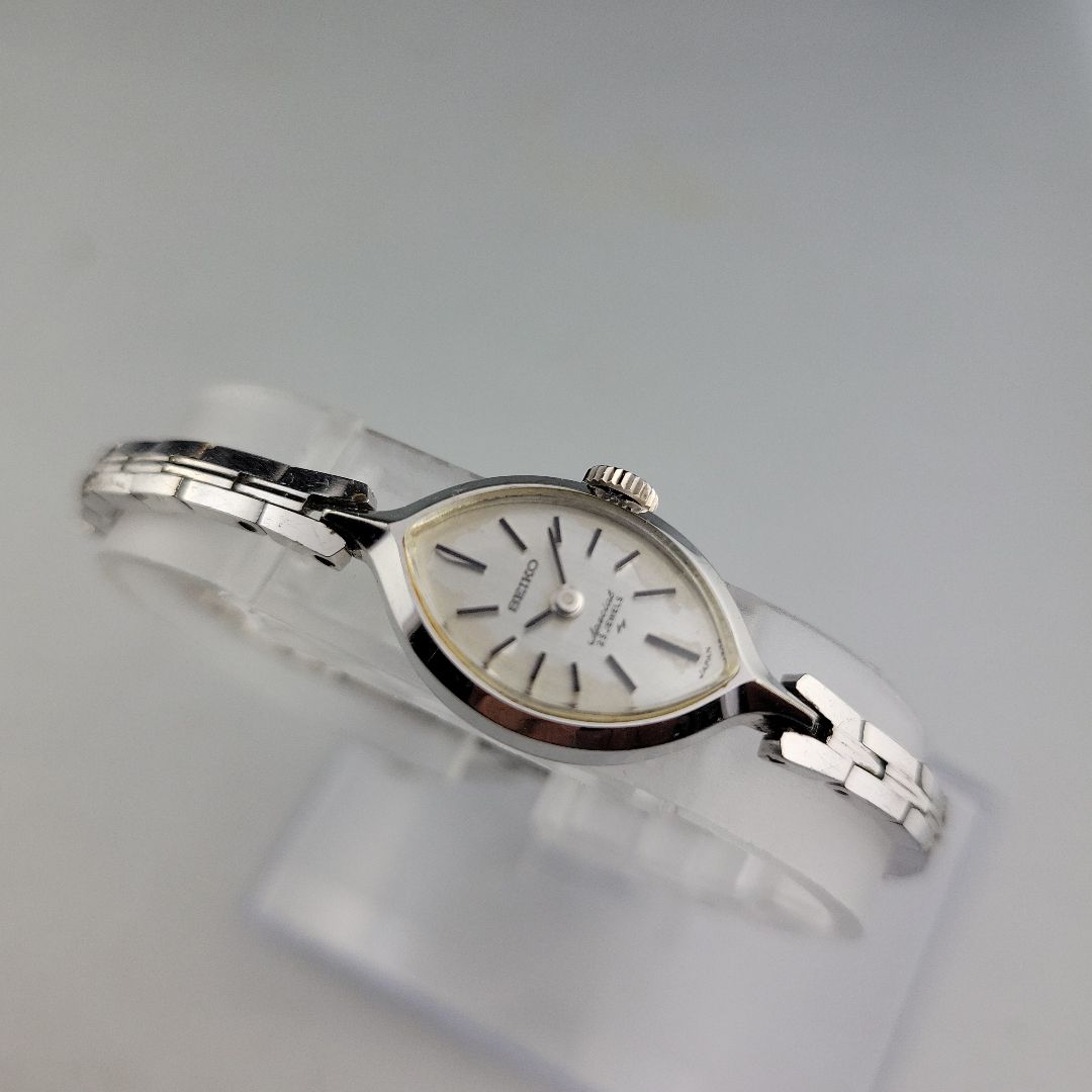Seiko X12MM Analog Mechanical (Manual) Women