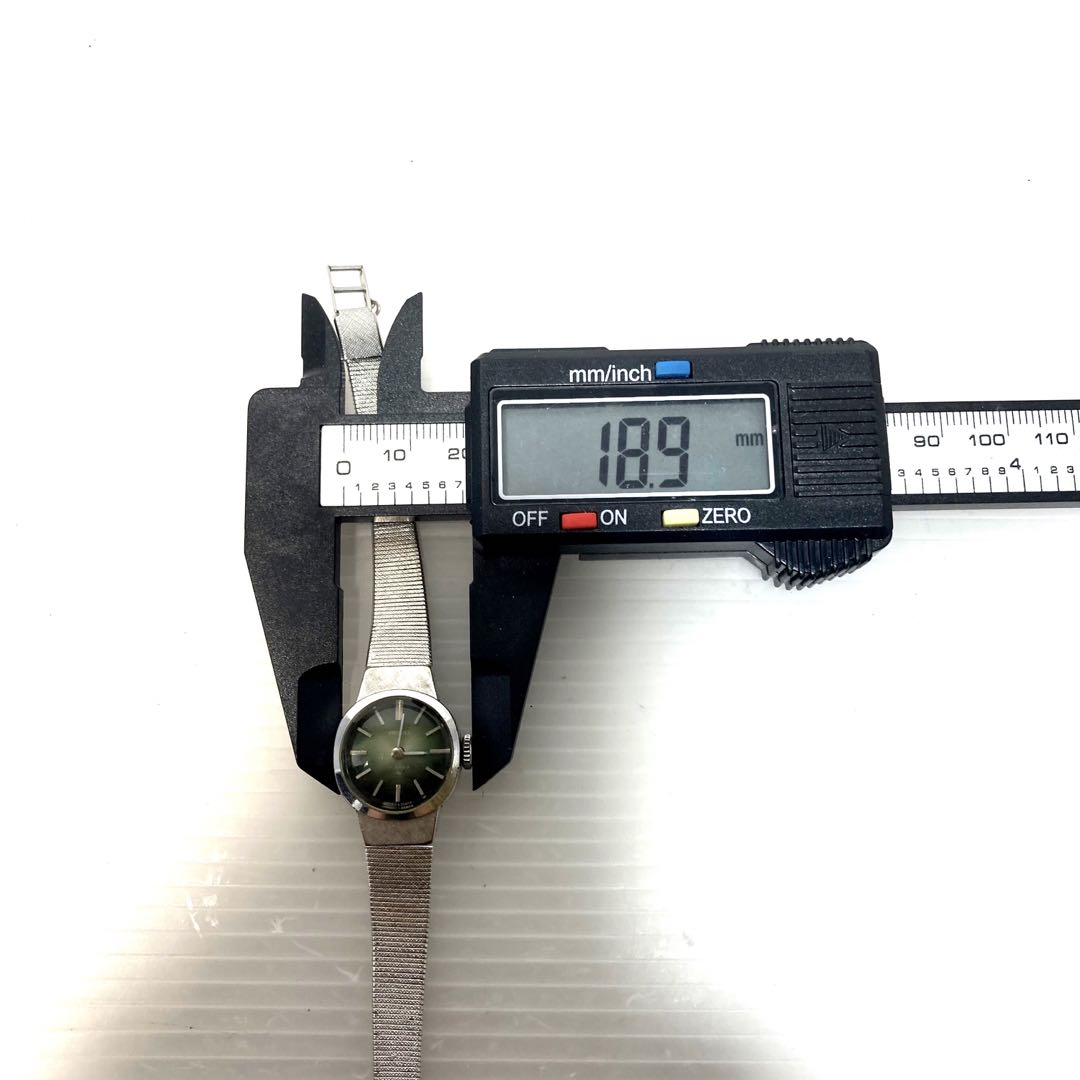 Seiko King 11-0700 Analog Mechanical (Manual) Women