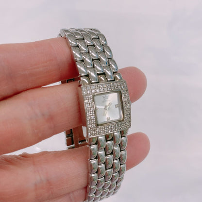 Analog Quartz Women