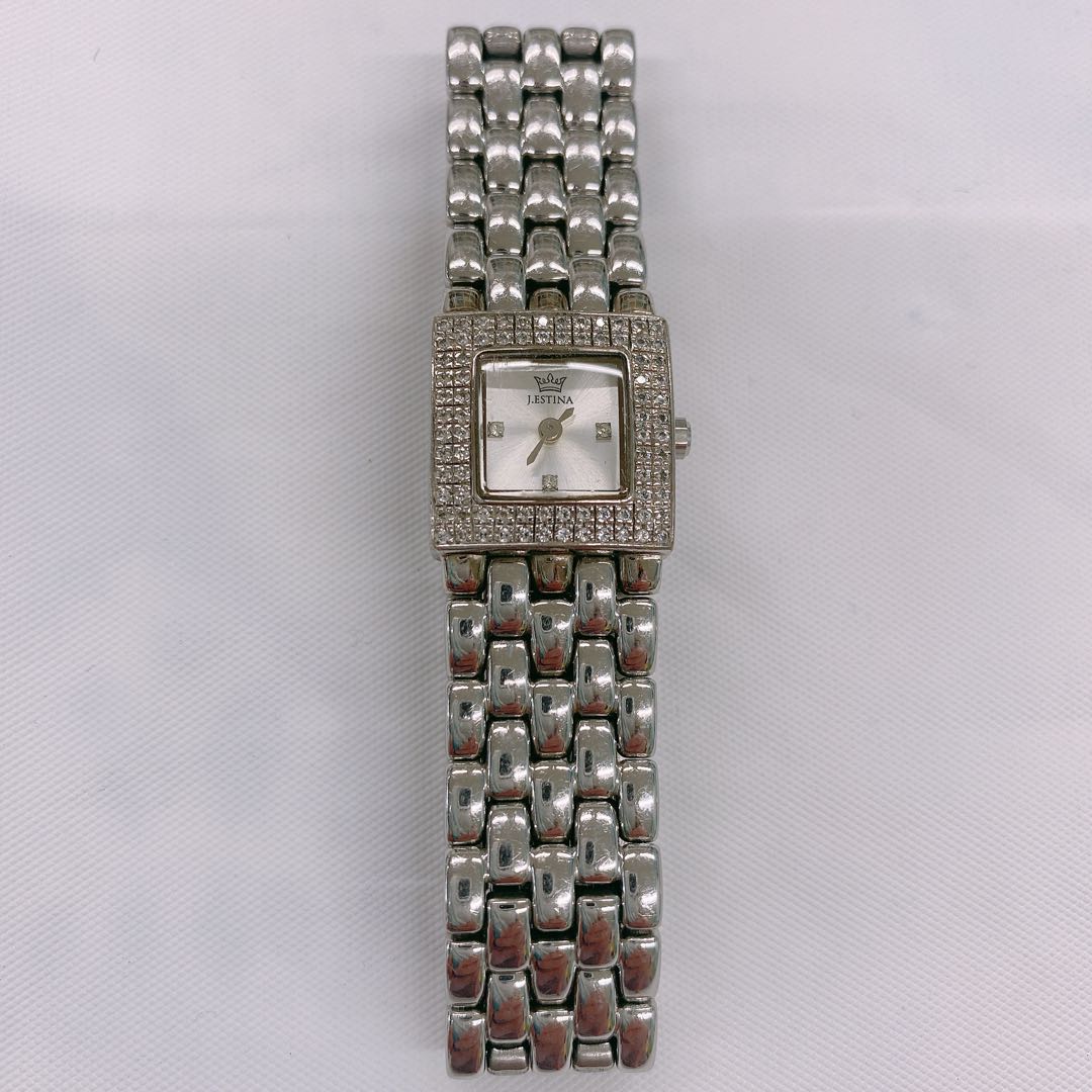 Analog Quartz Women