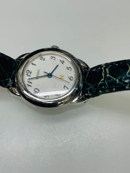 Seiko 1F21-0050 Analog Quartz Women Qz Pre-owned