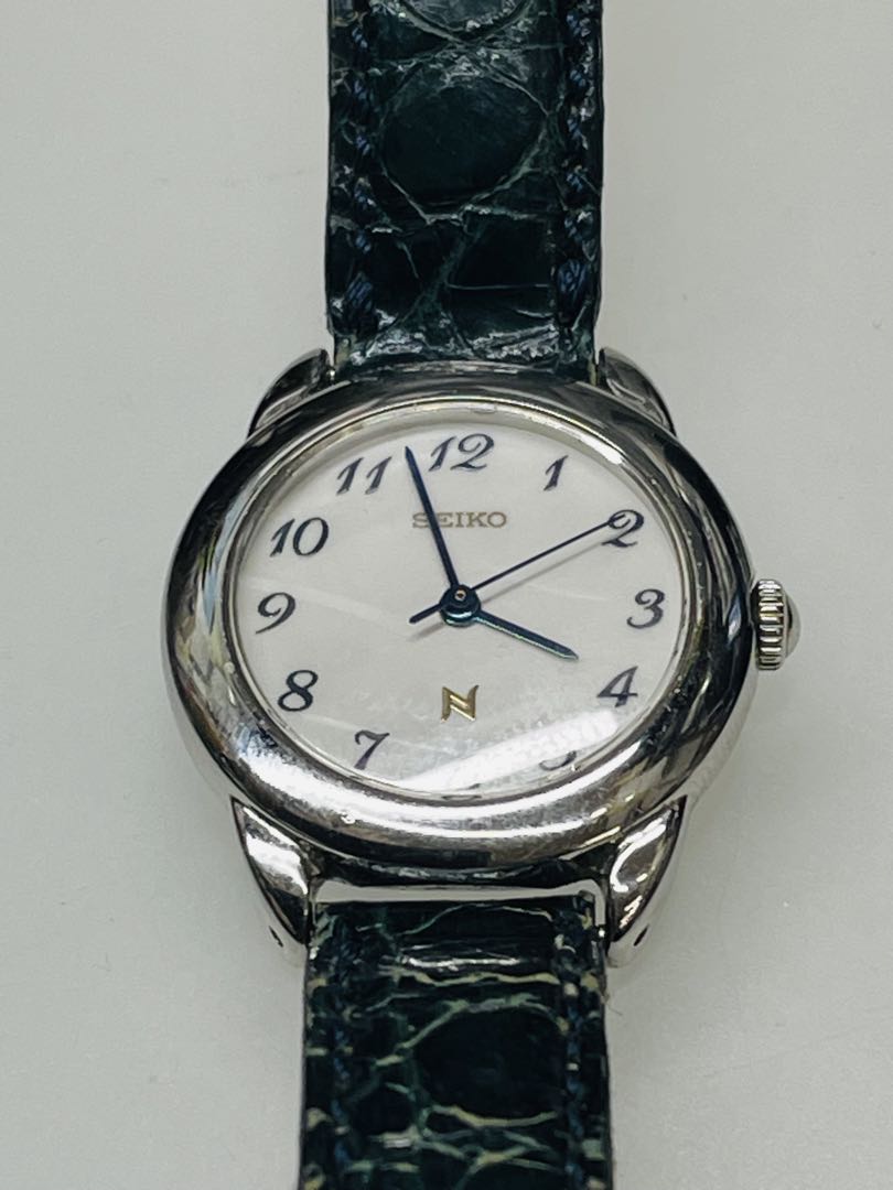 Seiko 1F21-0050 Analog Quartz Women Qz Pre-owned