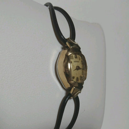 Benrus 666886 Analog Mechanical (Manual) Women