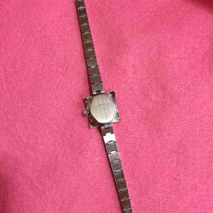 Adlereuse Analog Mechanical (Manual) Women