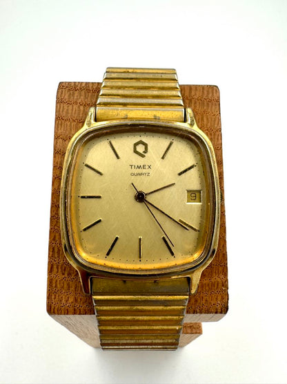 TIMEX Q Quartz Watch FOR PARTS