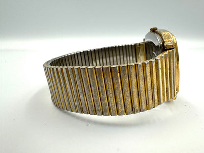 TIMEX Q Quartz Watch FOR PARTS
