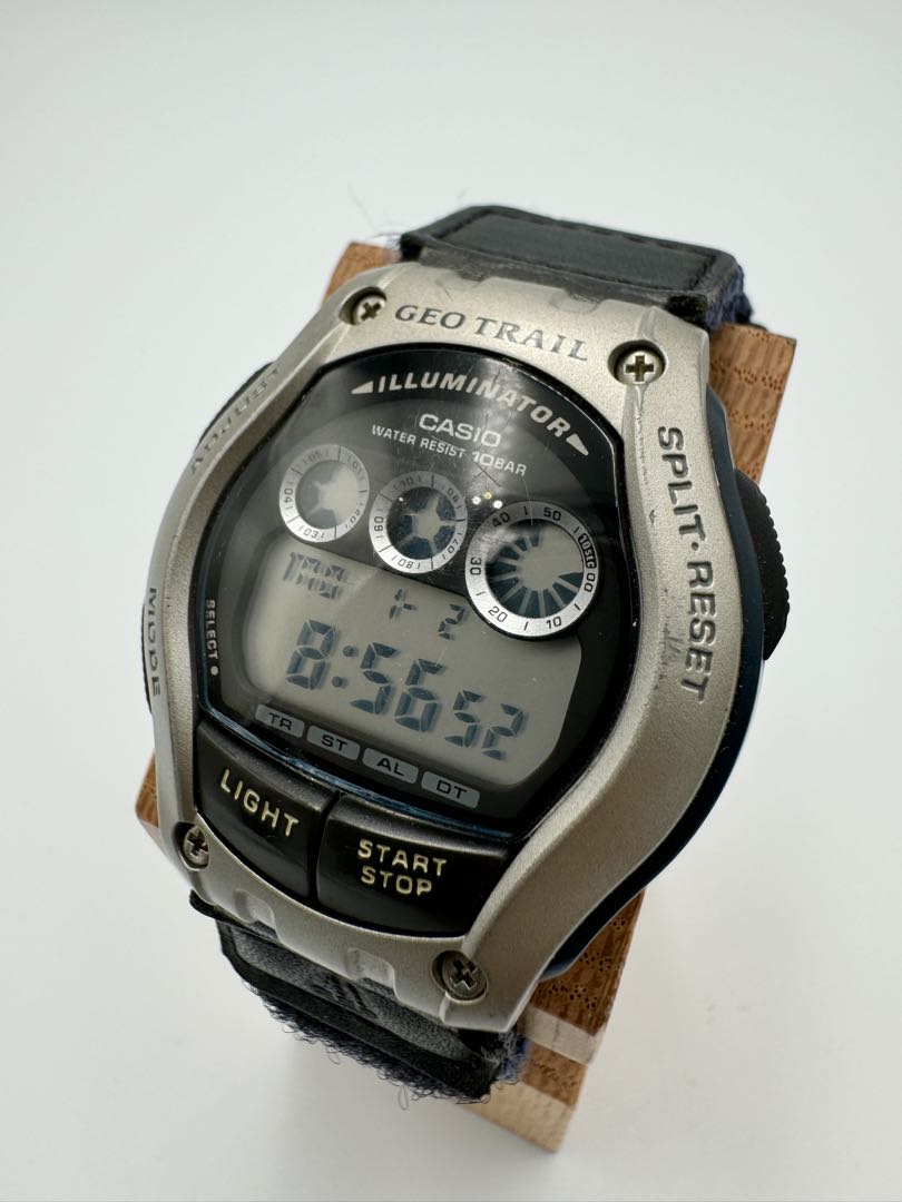 Casio GeoTrail Illuminator FT-111H Digital Men Geotrail Watch 40Mm Case Antique Condition