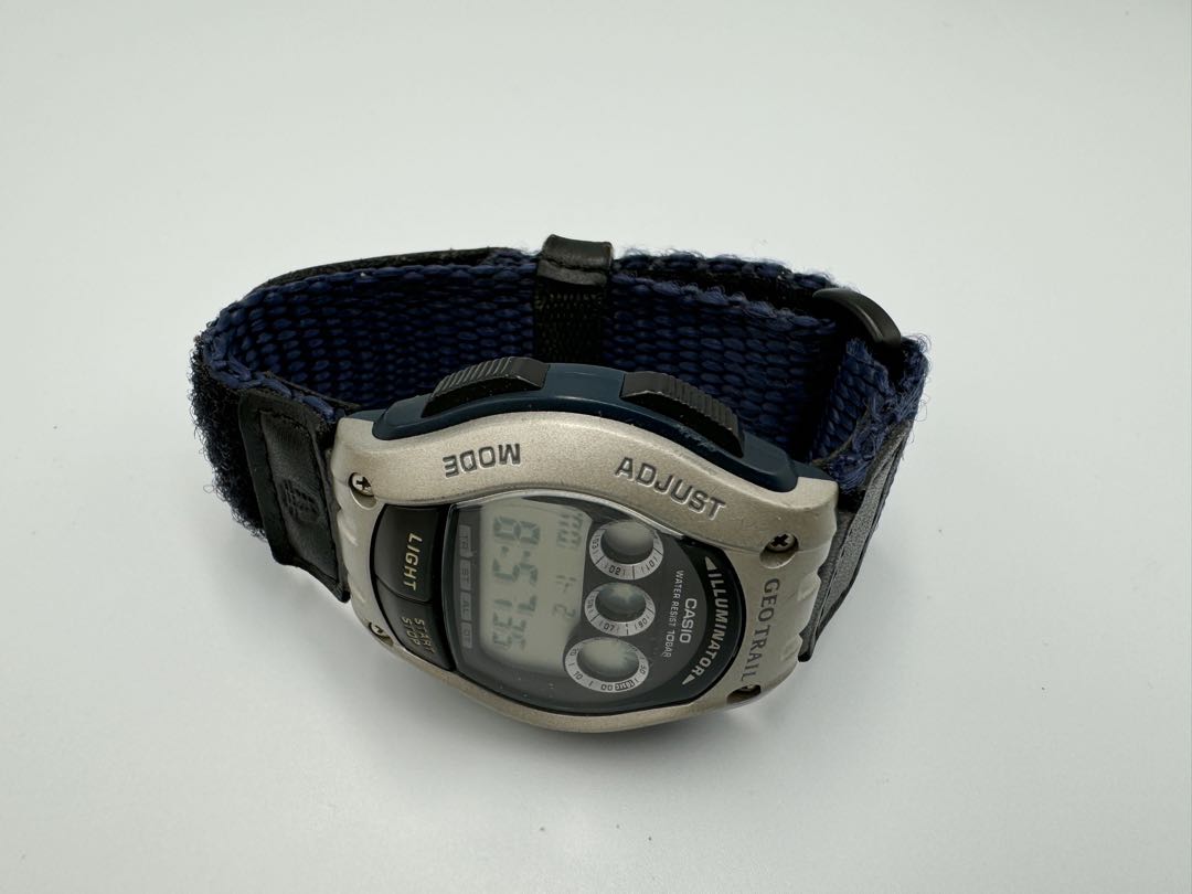 Casio GeoTrail Illuminator FT-111H Digital Men Geotrail Watch 40Mm Case Antique Condition