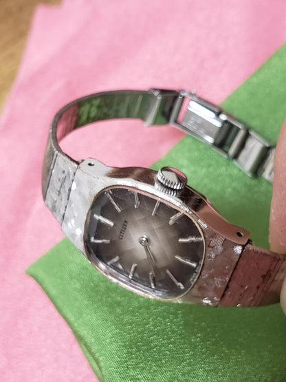 Citizen Analog Mechanical (Manual) Women