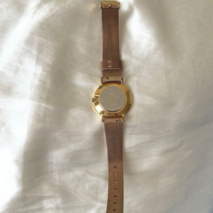 Analog Quartz Women