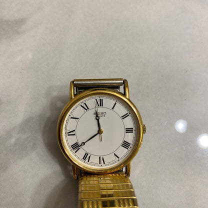 Seiko Analog Quartz Women