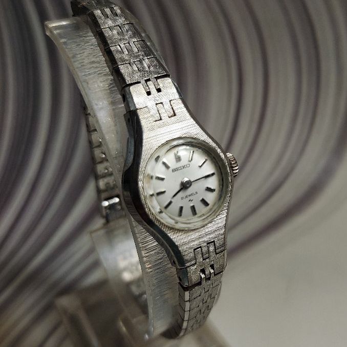 Seiko 1960S Analog Mechanical (Manual) Women