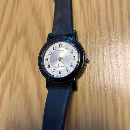 Casio Standard LQ-139 Analog Quartz Women